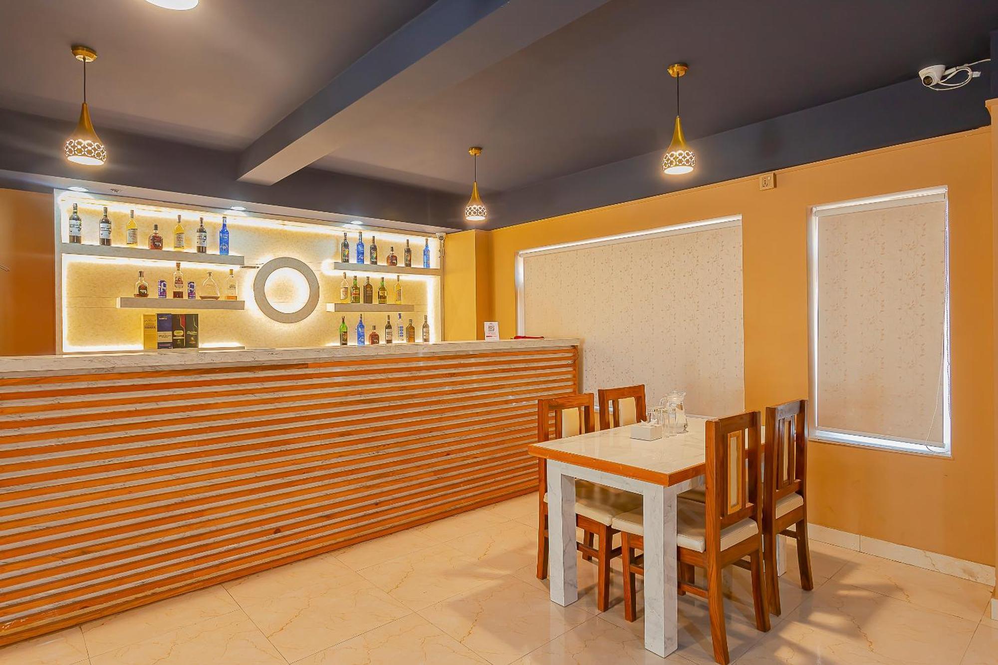 Oyo 798 Euphoria Inn Kathmandu Exterior photo
