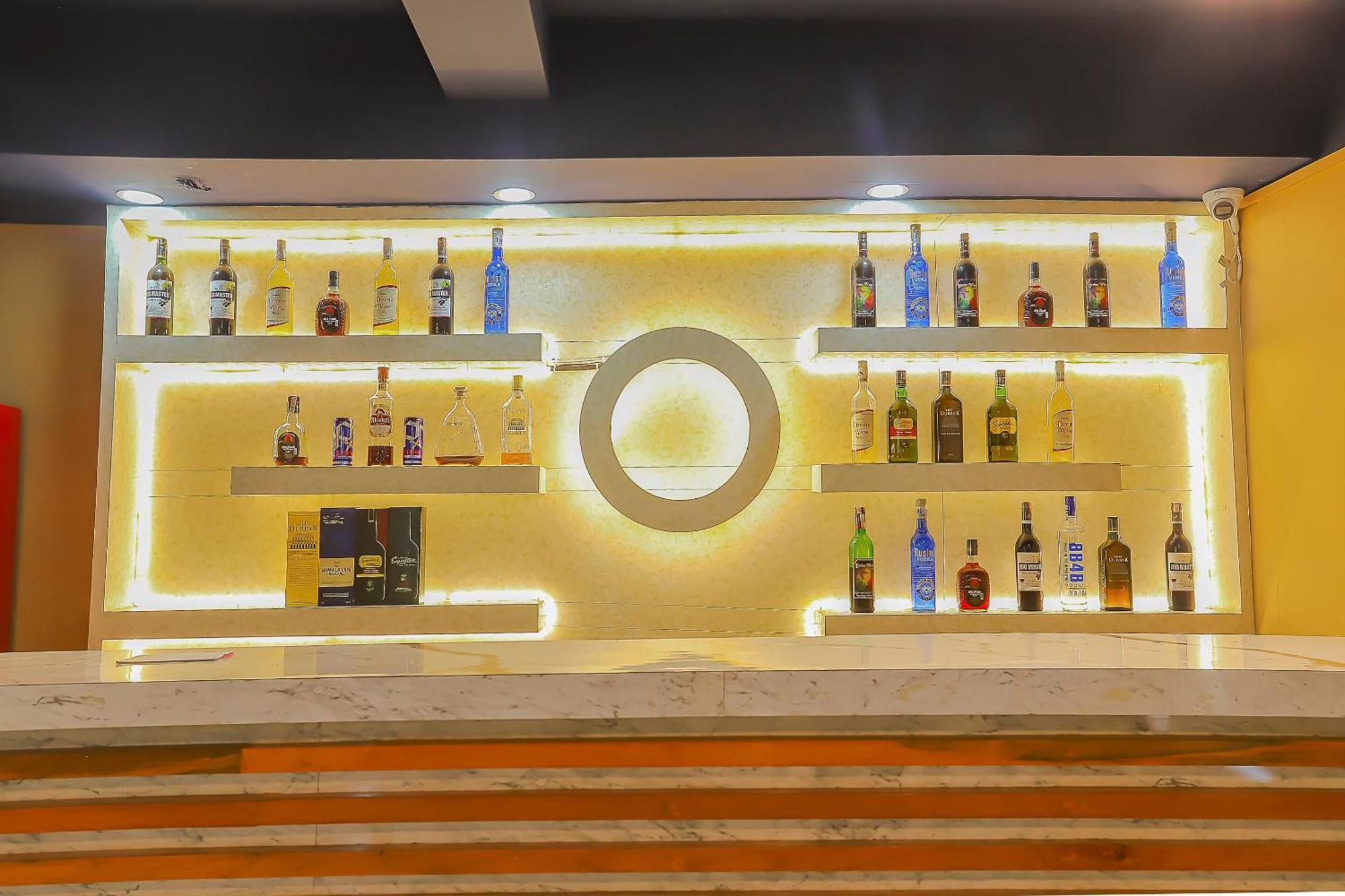Oyo 798 Euphoria Inn Kathmandu Exterior photo