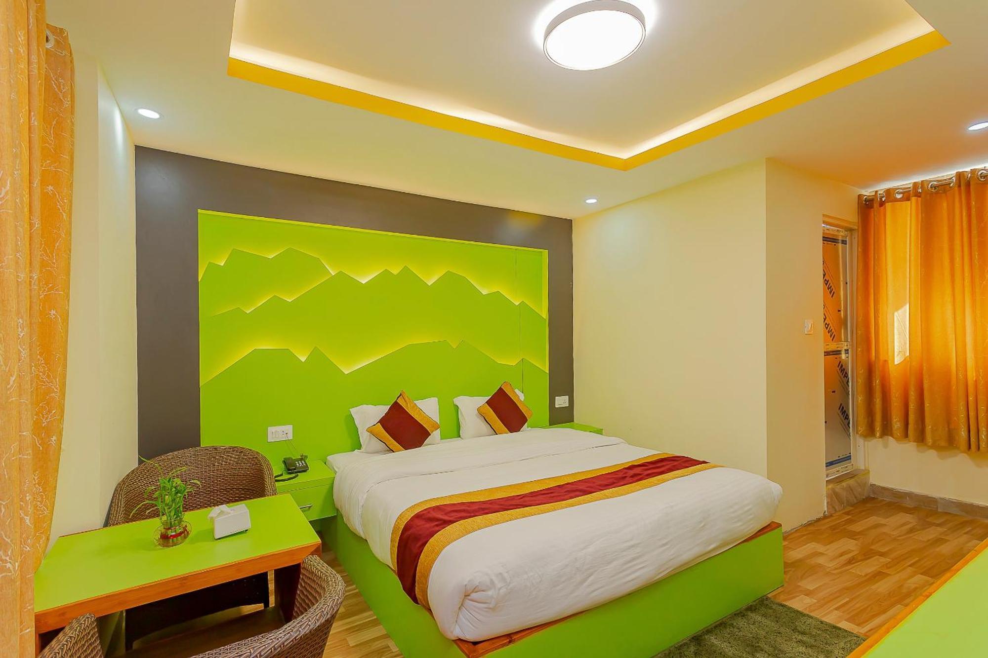 Oyo 798 Euphoria Inn Kathmandu Exterior photo