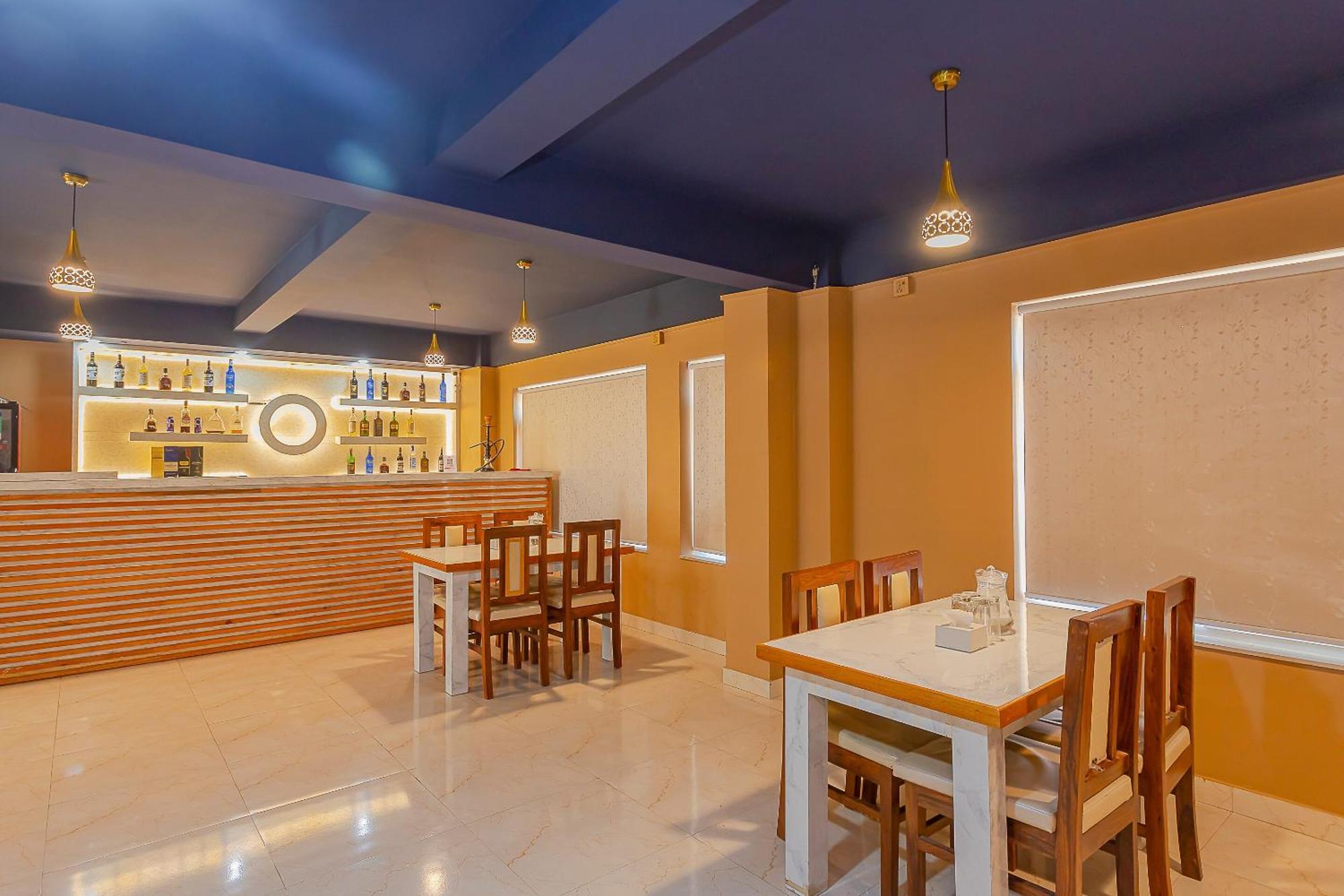 Oyo 798 Euphoria Inn Kathmandu Exterior photo